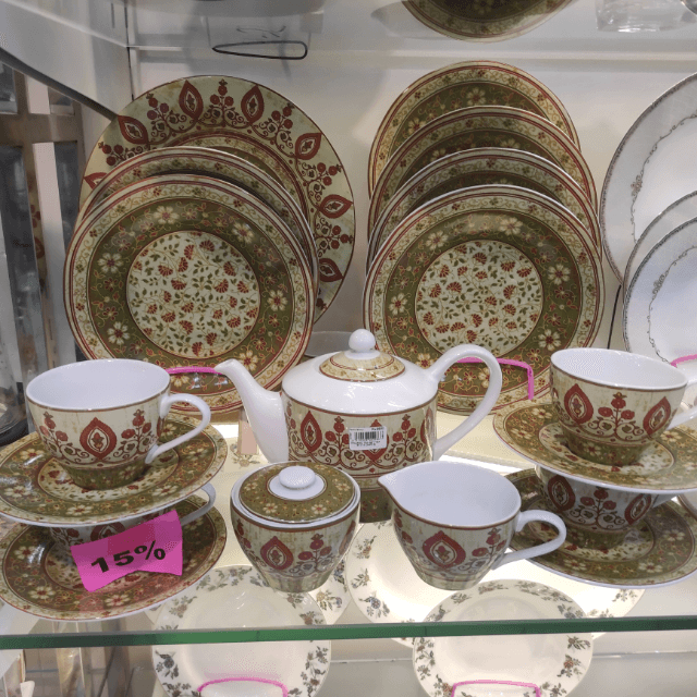 Italiano Tea Set