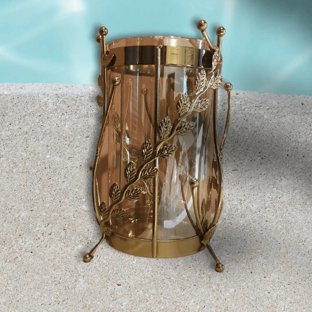 Leaf Design Candle Holder With Large Glass