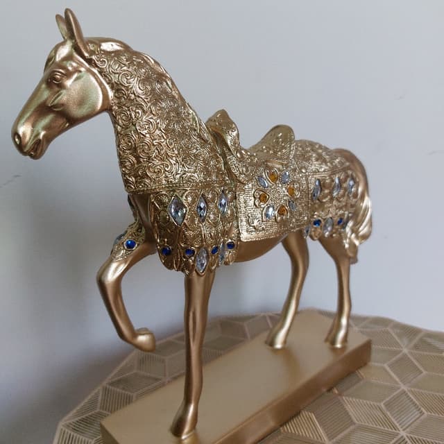 Resin horse